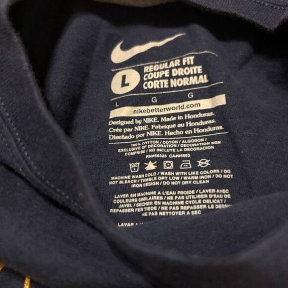 New York Yankees #2 Derek Jeter Captain Size Large Nike Regular Fit T-Shirt - Picture 5 of 5